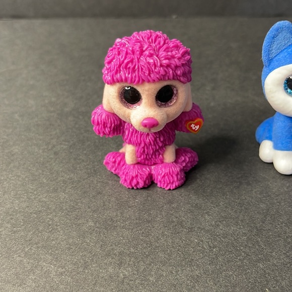 COLLECTIBLE TY MINI BOO FIGURES - Picture 2 of 7